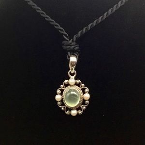 Green Amethyst and Pearls Necklace